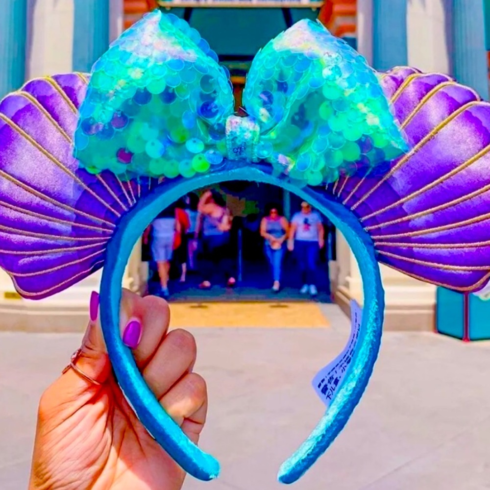 NWT Official Disney Parks Mermaid Minnie Ears